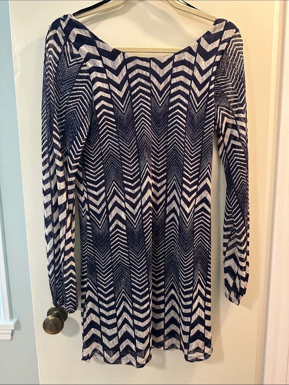 Fire Los Angeles Navy and White Chevron Long-Sleeve Dress